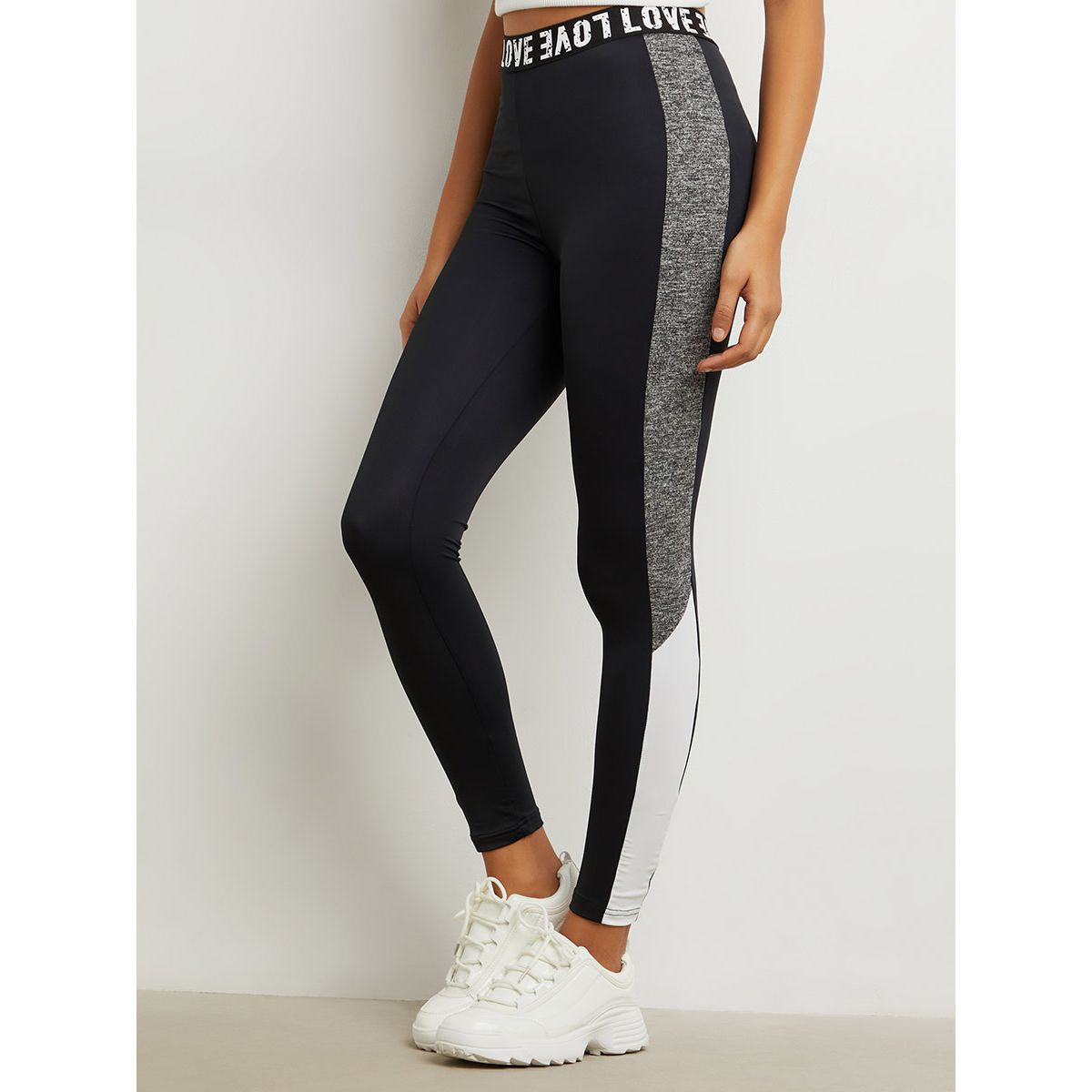 ليقنز بتفاصيل جانبية من ستايلي-women-clothing-leggings-image-1