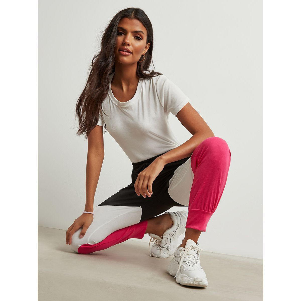 Styli Color Block Jogger with Side Pocket-women-clothing-bottoms-joggers-image-5