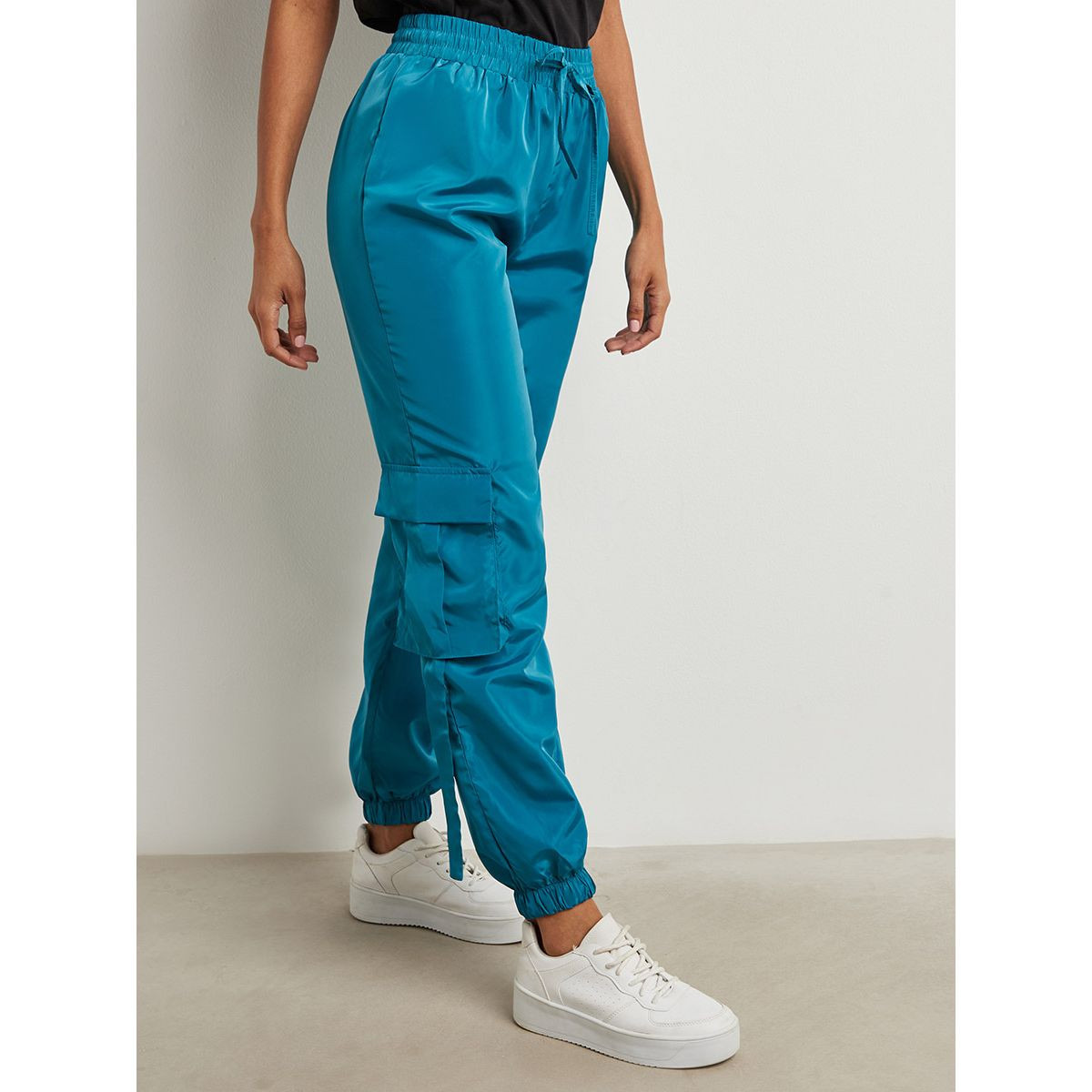 Styli Relaxed Fit Cargo Jogger with Drawstring Waist-women-clothing-bottoms-joggers-image-1