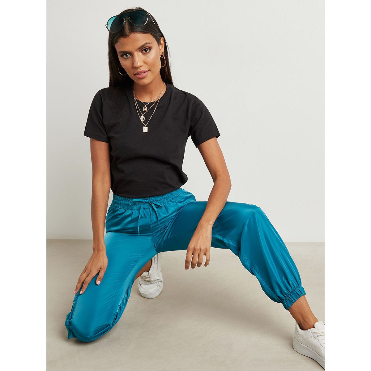 Styli Relaxed Fit Cargo Jogger with Drawstring Waist-women-clothing-bottoms-joggers-image-4
