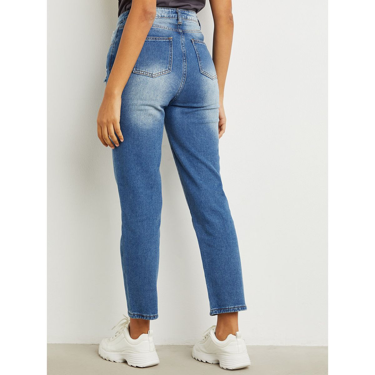 Styli Light Distress Straight Fit Ankle Boyfriend Jeans-women-clothing-bottoms-jeans-image-4