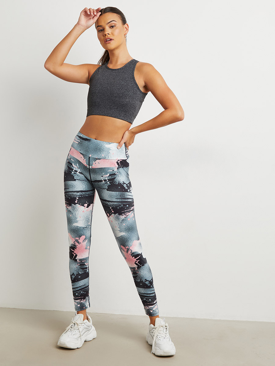 Styli Triple Strap Back Sports Bra-women-clothing-sportswearandactivewear-sportsbras-image-7