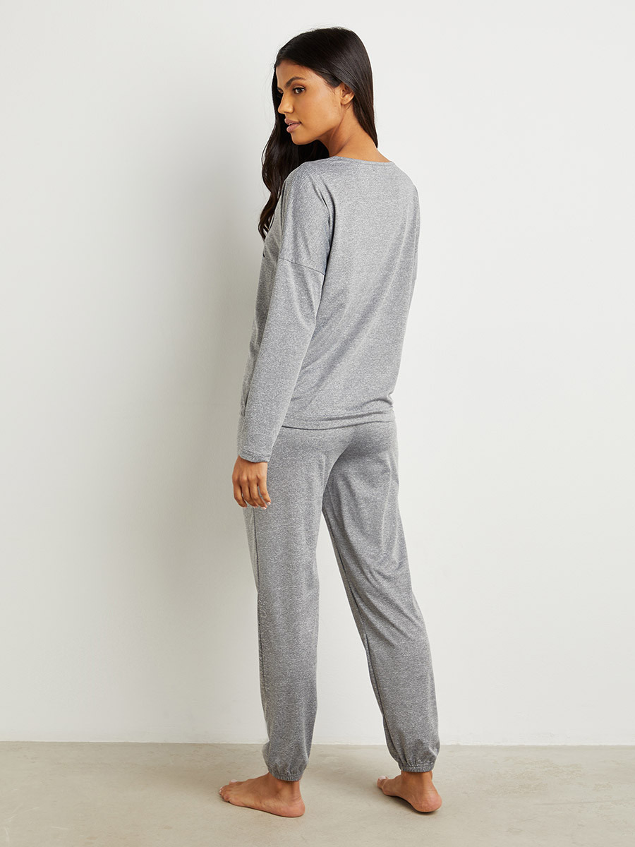 Styli Weekend I Love You Slogan Print Top and Cuffed Pants Lounge Set-women-clothing-nightwear-pyjamas-bottoms-image-6