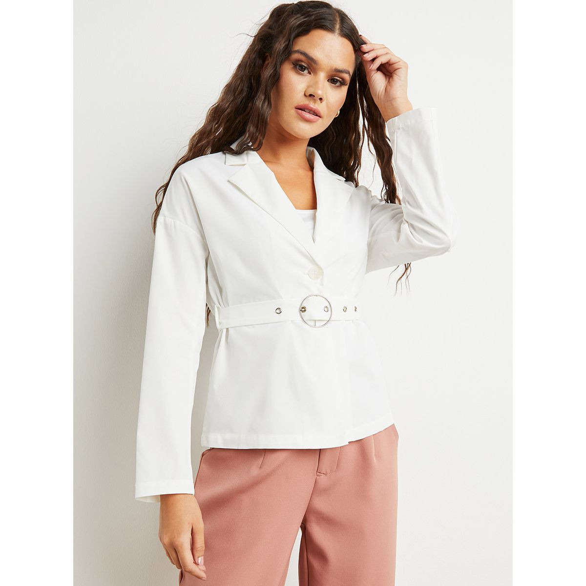 بليزر بحزام خصر من ستايلي-women-clothing-coatsandjackets-blazers-image-1