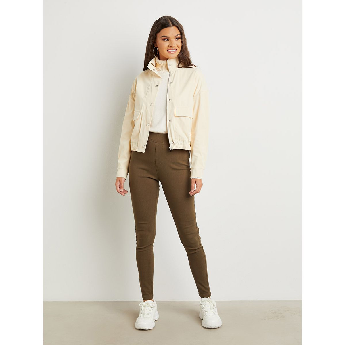 جاكيت بقصة واسعة وأزرار من ستايلي-women-winterwear-coatsandjackets-jackets-image-2