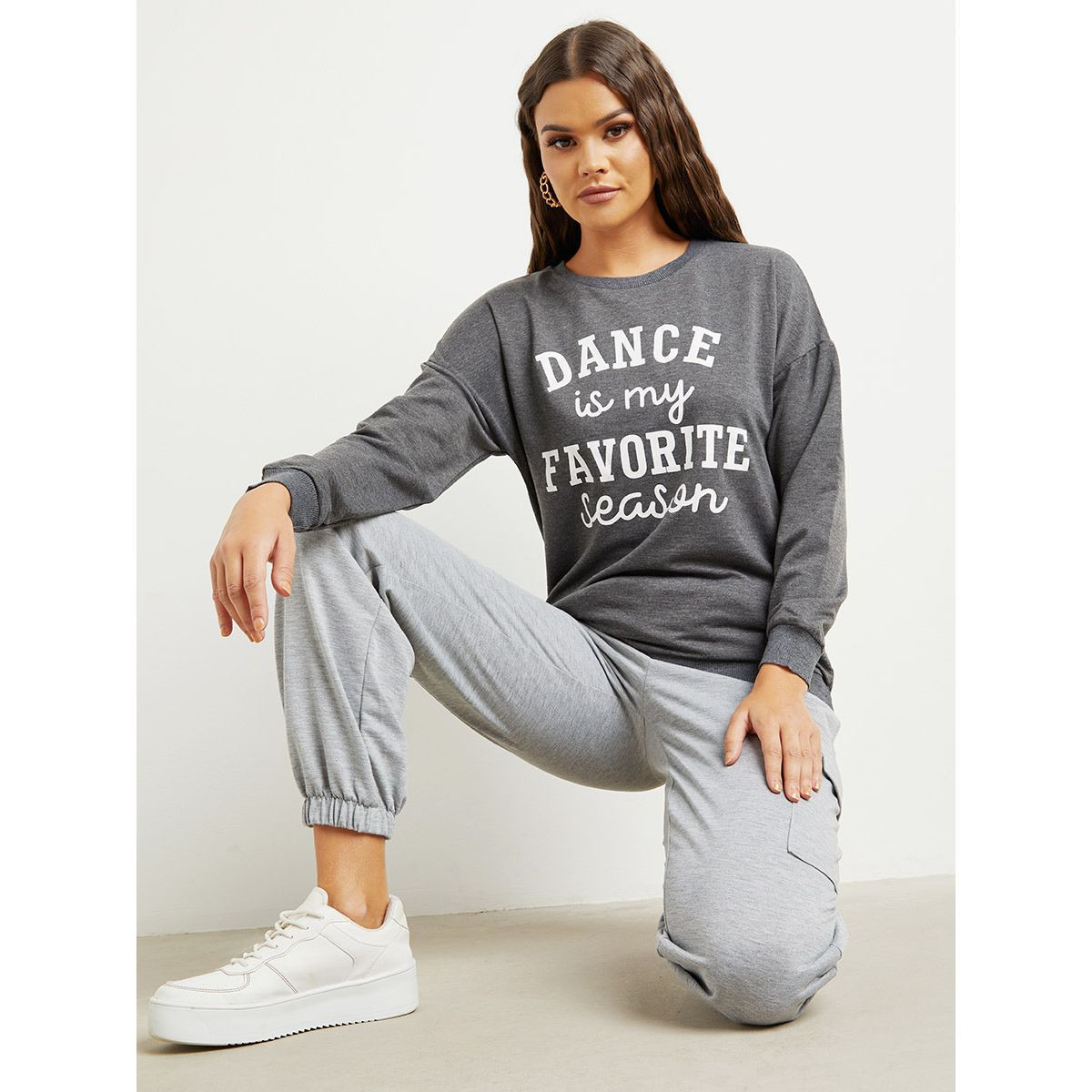 سويت شيرت مطبوع بأكمام قصيرة من ستايلي-women-clothing-hoodiesandsweatshirts-sweatshirts-image-1