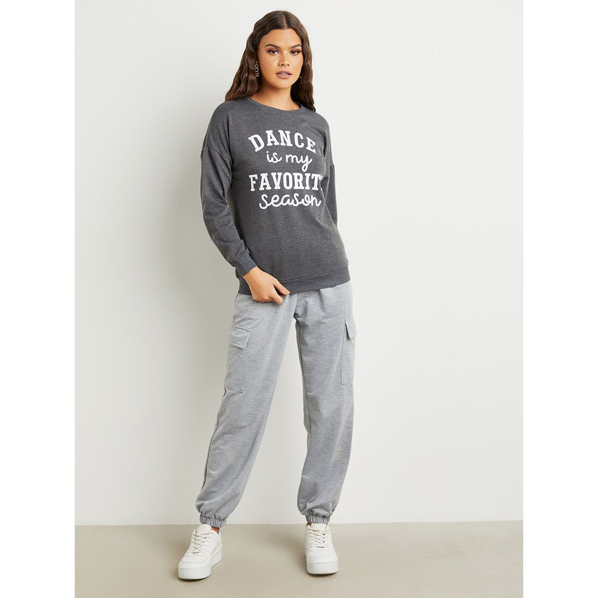 سويت شيرت مطبوع بأكمام قصيرة من ستايلي-women-clothing-hoodiesandsweatshirts-sweatshirts-image-2