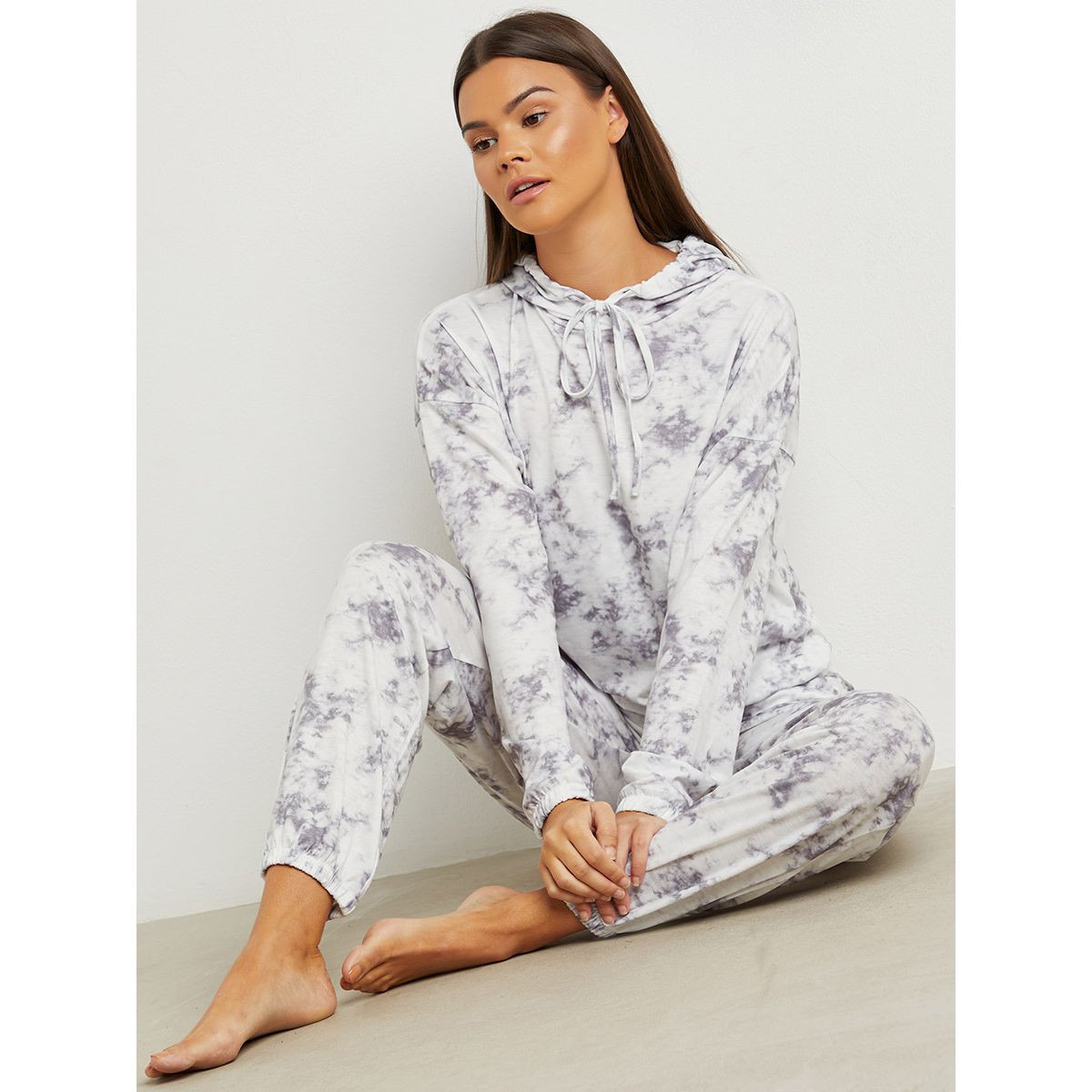 مجموعة من هودي مصبوغ وبنطلون رياضي من ستايلي-women-clothing-nightwear-pyjamas-longsets-image-1