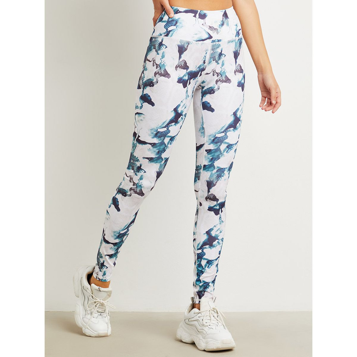 مجموعة من صدرية مطبوعة وليقنز من ستايلي-sports-women-clothing-trackpantsandtracksuits-image-4