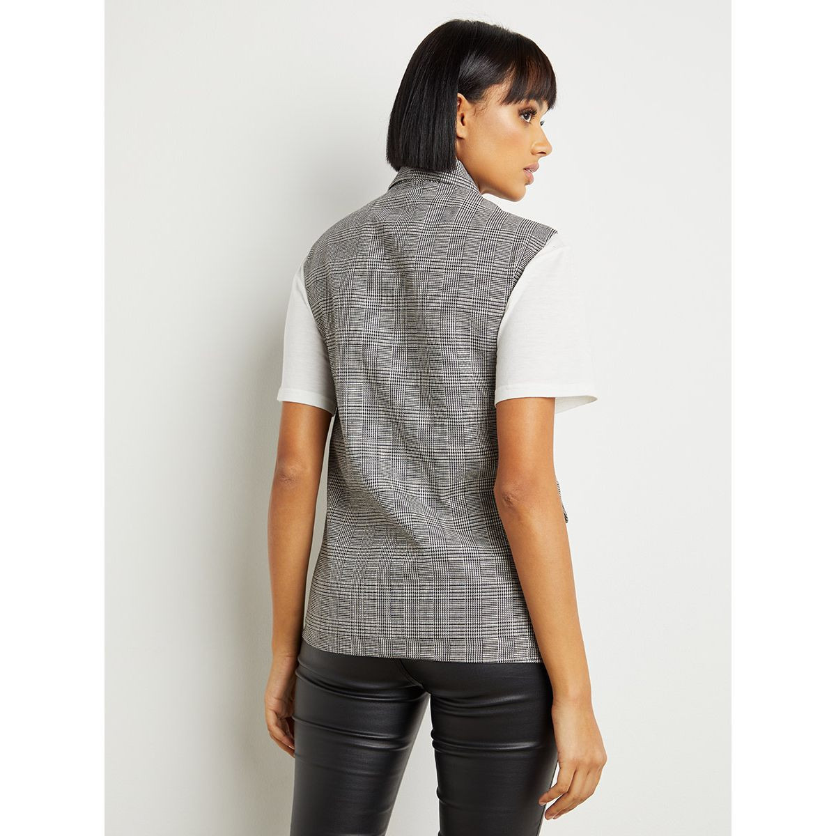 Styli Checkered Sleeveless Blazer with Button Closure-women-clothing-coatsandjackets-blazers-image-5