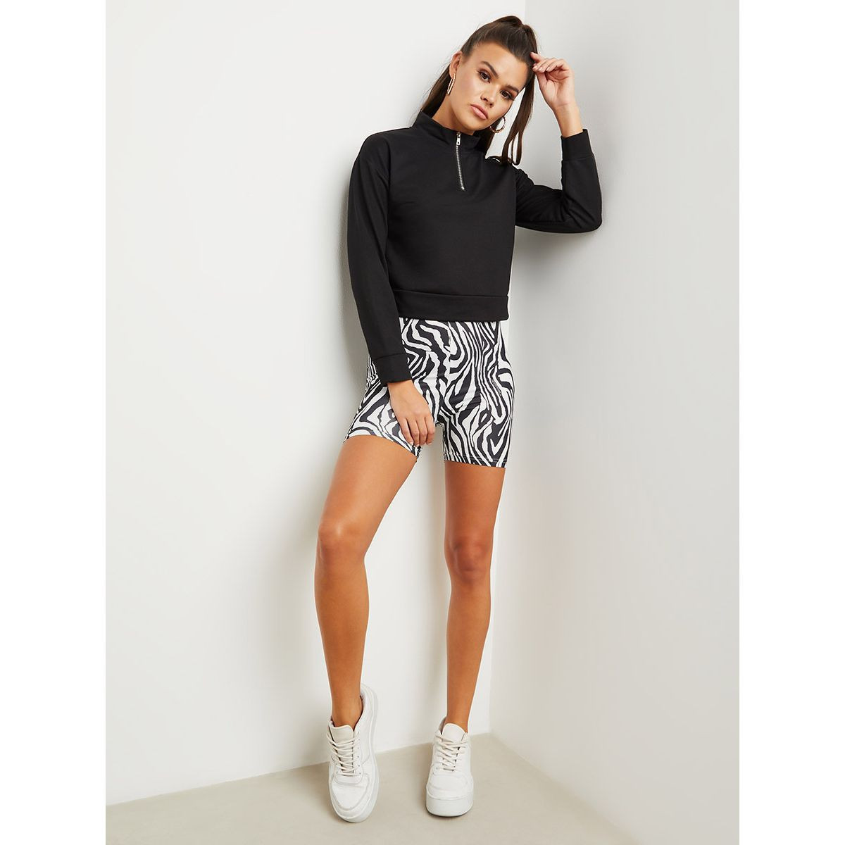 Styli Half Zip Closure Long Sleeves Sweatshirt-women-clothing-hoodiesandsweatshirts-sweatshirts-image-2