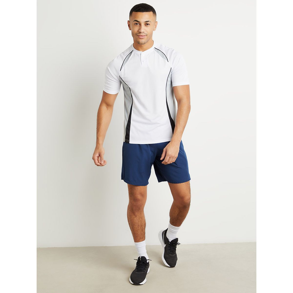 Styli Colorblock Round Neck Polo T-shirt-men-clothing-sportswearandactivewear-tshirtsandpolos-image-2