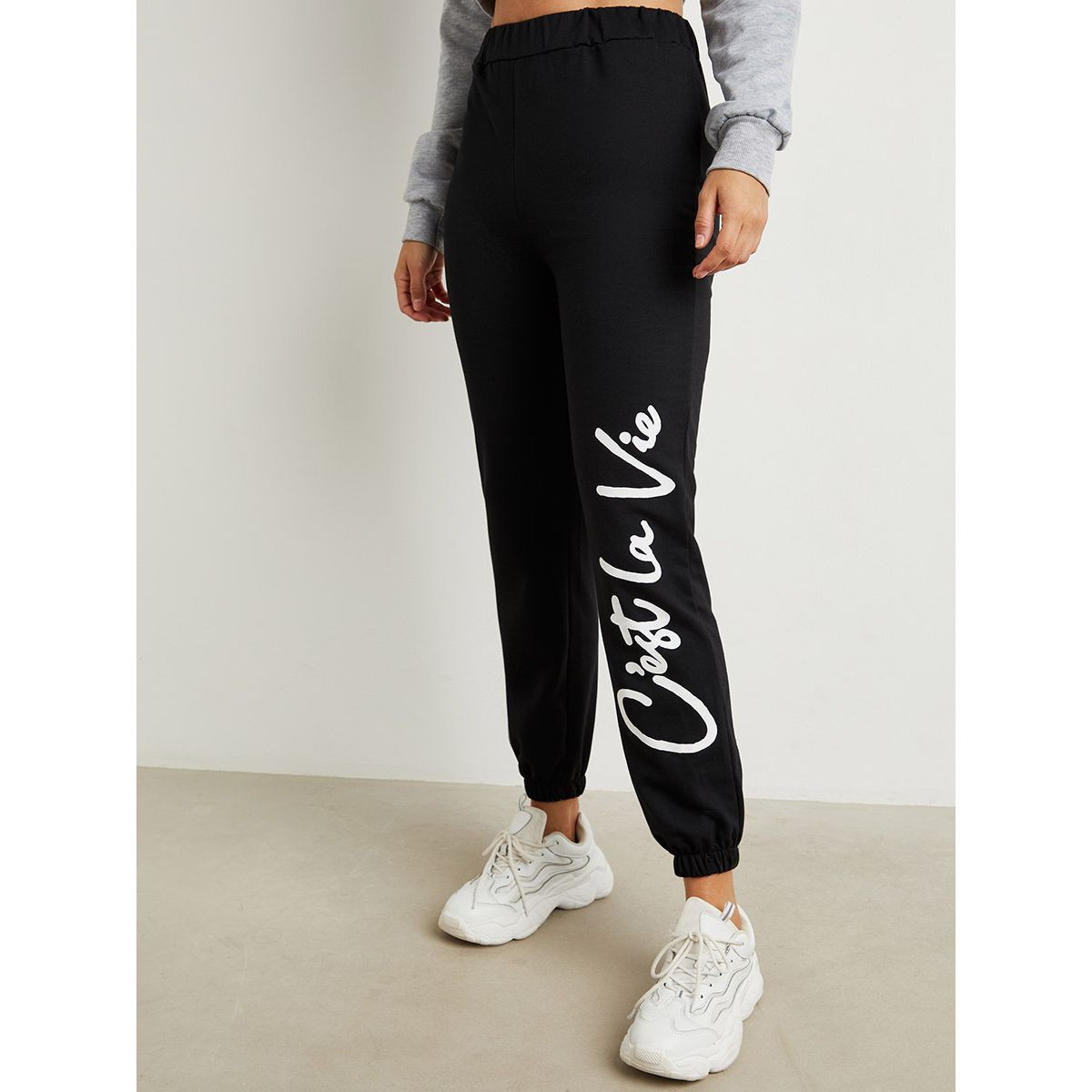 بنطلون رياضي مطبوع من ستايلي-women-clothing-bottoms-joggers-image-1