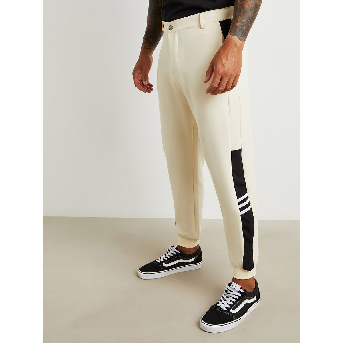 بنطال باساور مع فتحات للحزام من ستايلي-men-clothing-bottoms-trousersandchinos-trousers-image-1