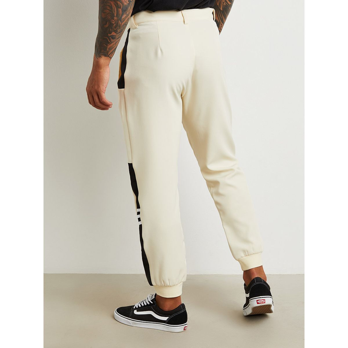 بنطال باساور مع فتحات للحزام من ستايلي-men-clothing-bottoms-trousersandchinos-trousers-image-4
