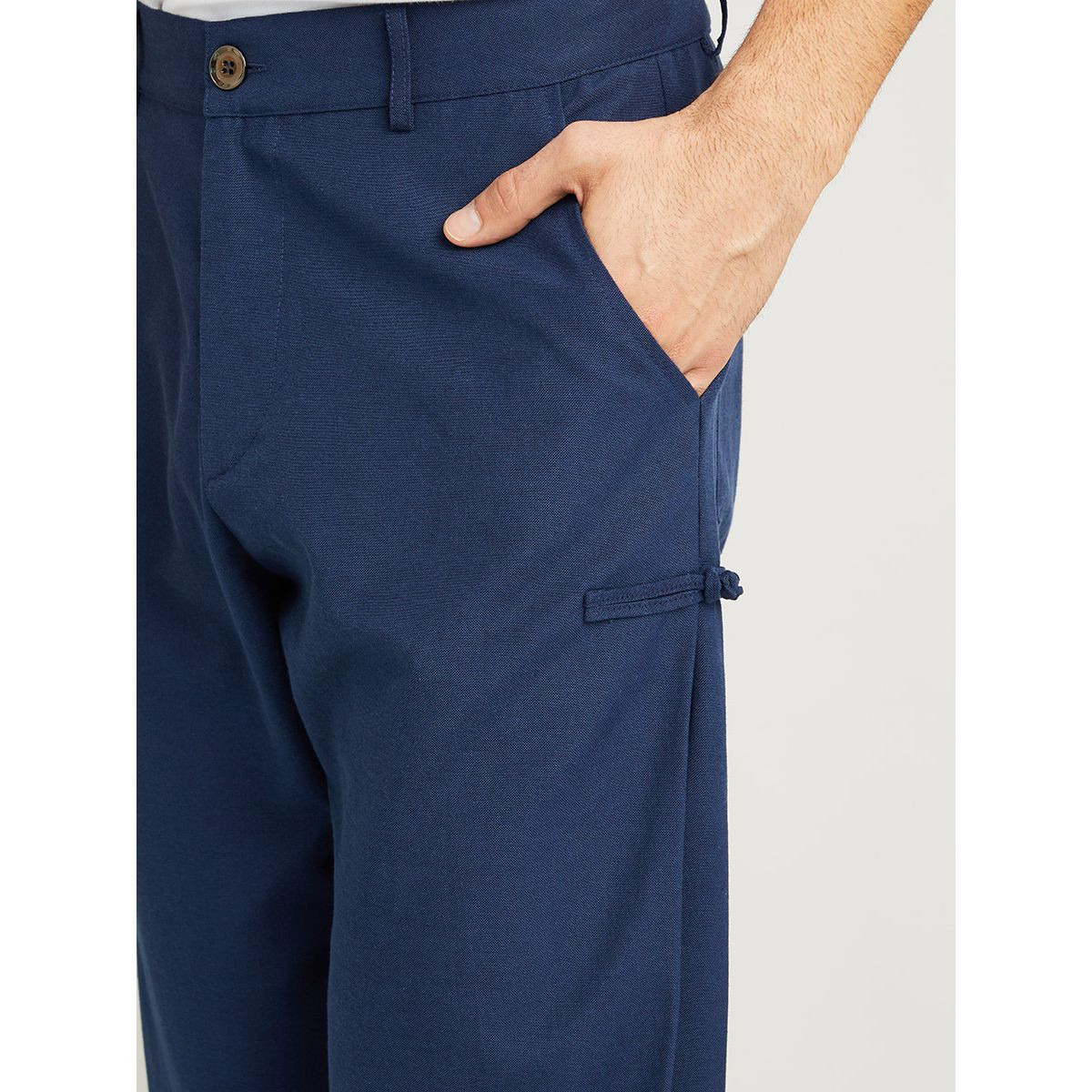 بنطال ساده بازرار وأساور من ستايلي-men-clothing-bottoms-trousersandchinos-trousers-image-4