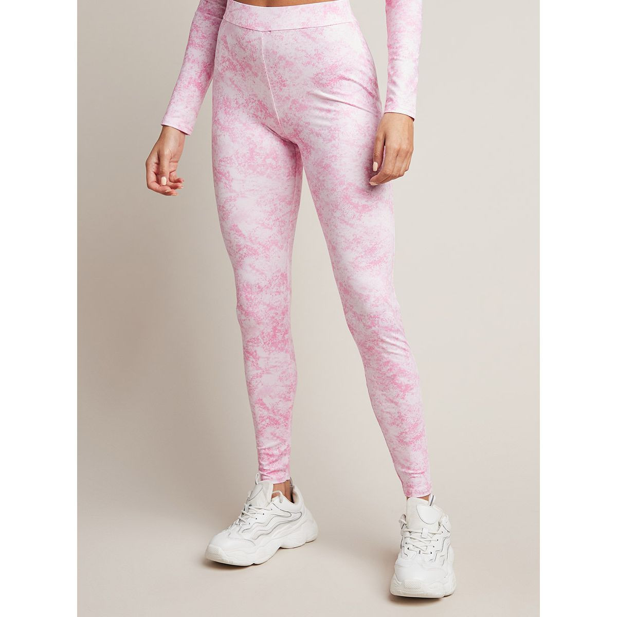 طقم رياضي (بلوزة + ليقنز) من ستايلي-women-clothing-sportswearandactivewear-tshirtsandvests-image-4