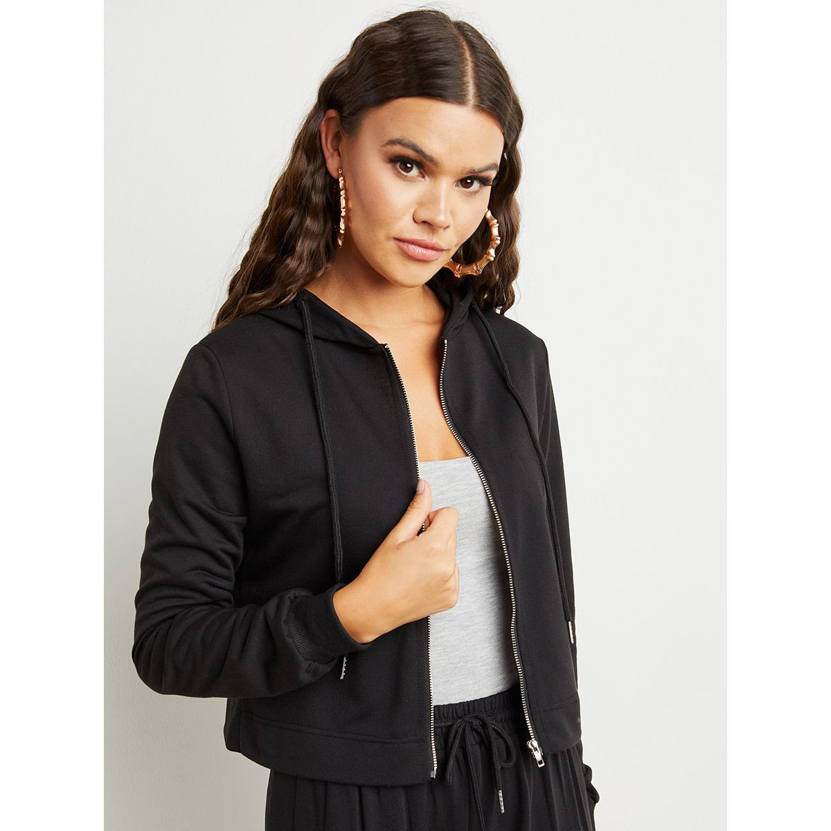 طقم (هودي + بنطال جوغر) من ستايلي-women-winterwear-cardigansandjumpers-cardigans-image-2