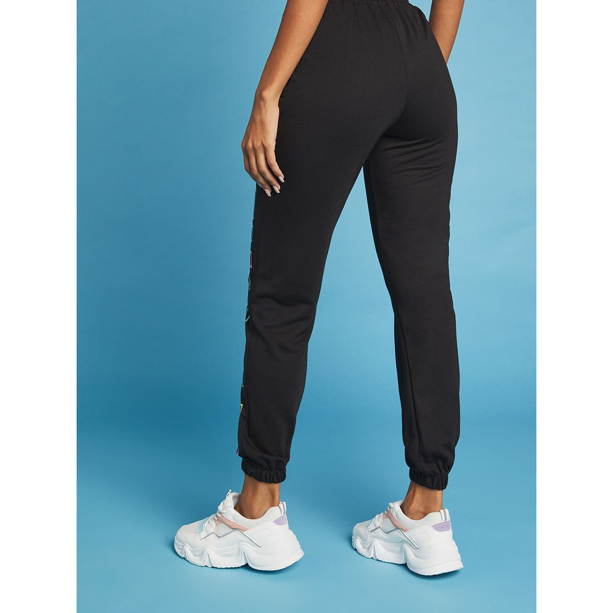 بنطال جوغر بطبعة كتابة من ستايلي-women-clothing-bottoms-trousers-image-5