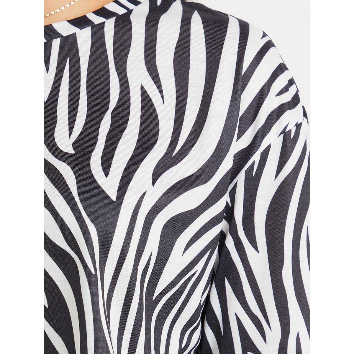 تيشيرت بطبعات جلد حيوان من ستايلي-women-clothing-tshirts-image-5