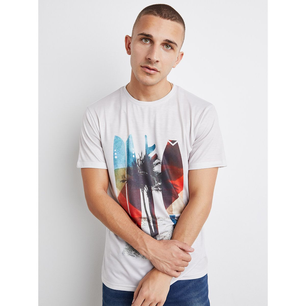 تيشيرت بطبعة جرافيك من ستايلي-men-clothing-tshirtsandpolos-tshirts-image-1