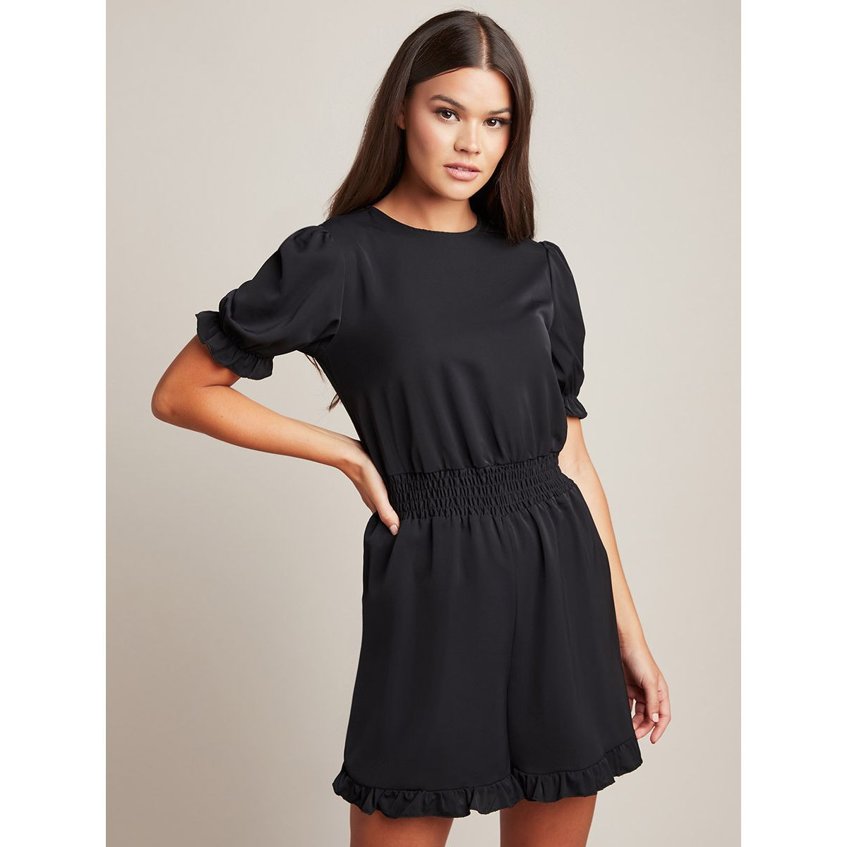 افرول قصير بتداخلات دانتيل من ستايلي-women-clothing-jumpsuits-image-1
