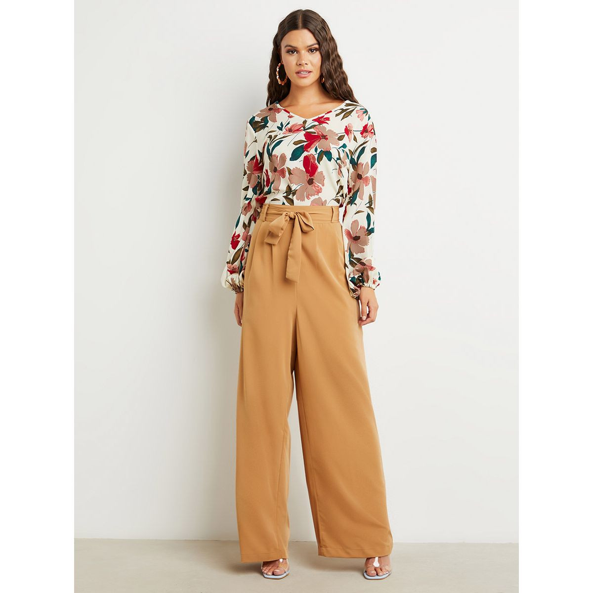 بلوزة بطبعات ازهار من ستايلي-women-clothing-shirtsandblouses-blouses-image-2
