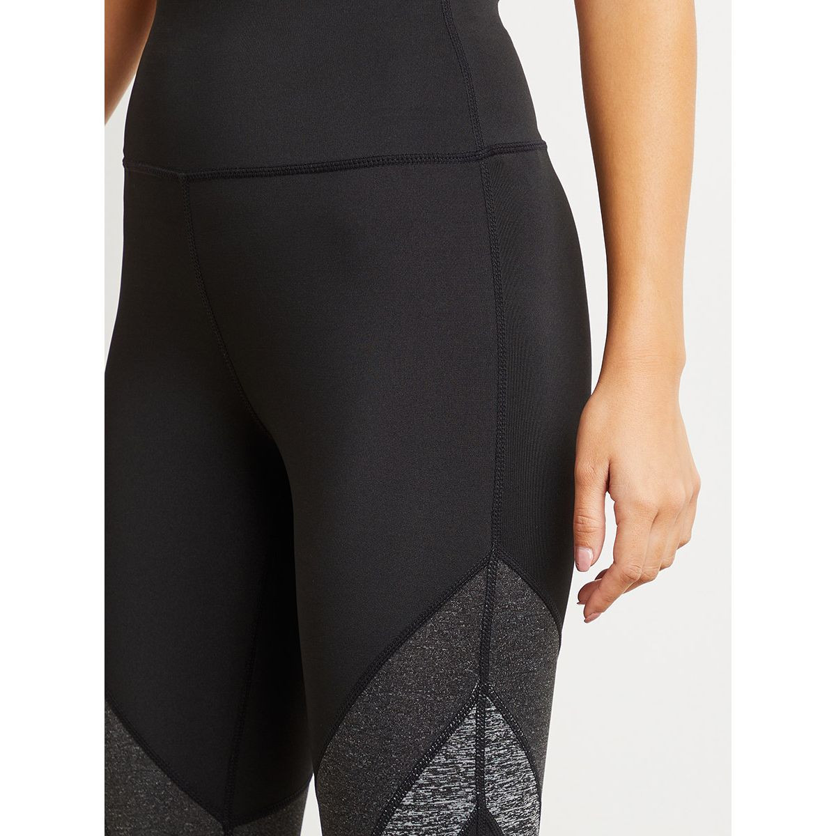 ليقنز رياضة بقصة مريحة من ستايلي-women-clothing-sportswearandactivewear-bottoms-image-3