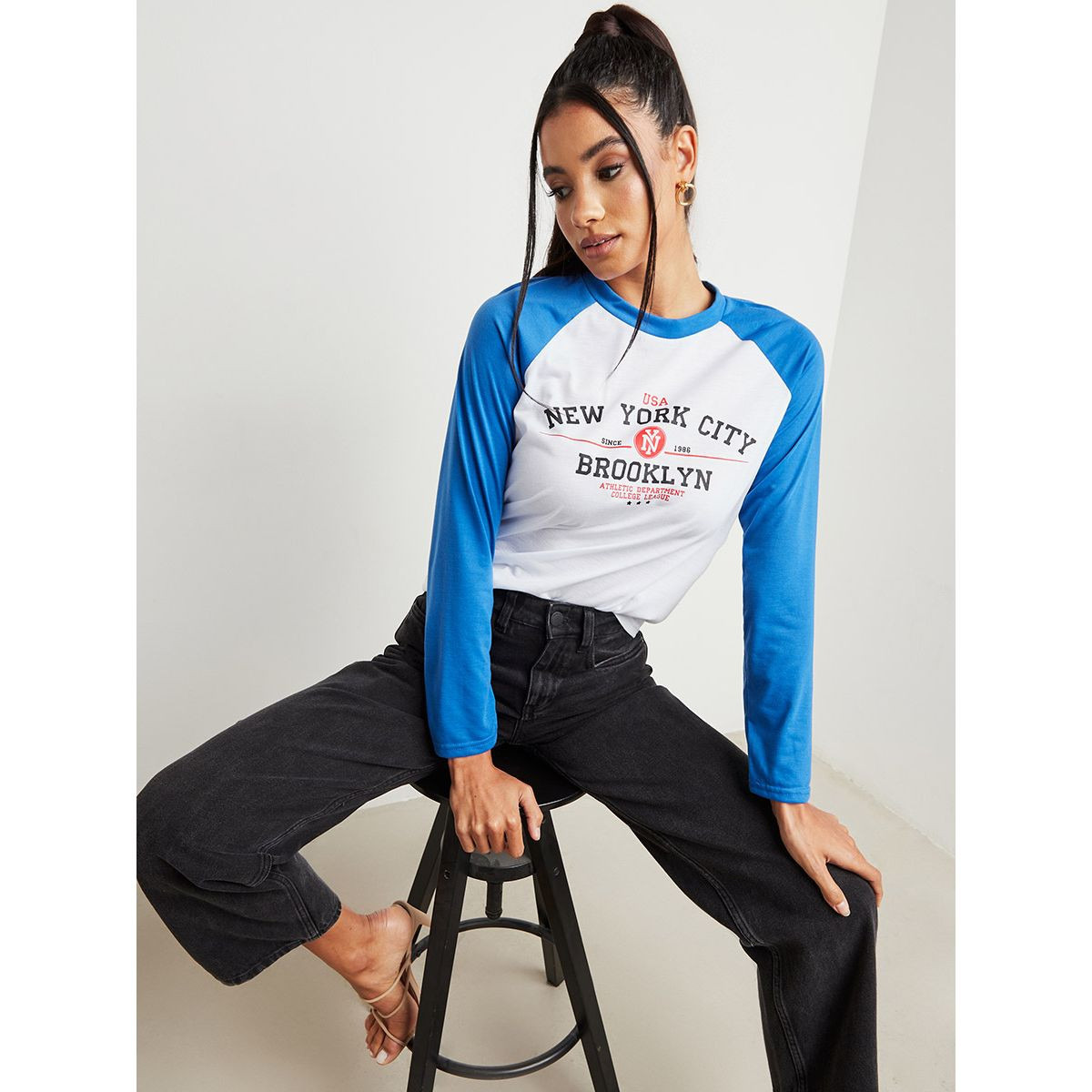 تيشيرت بطبعة كتابة من ستايلي-women-clothing-tshirts-image-1