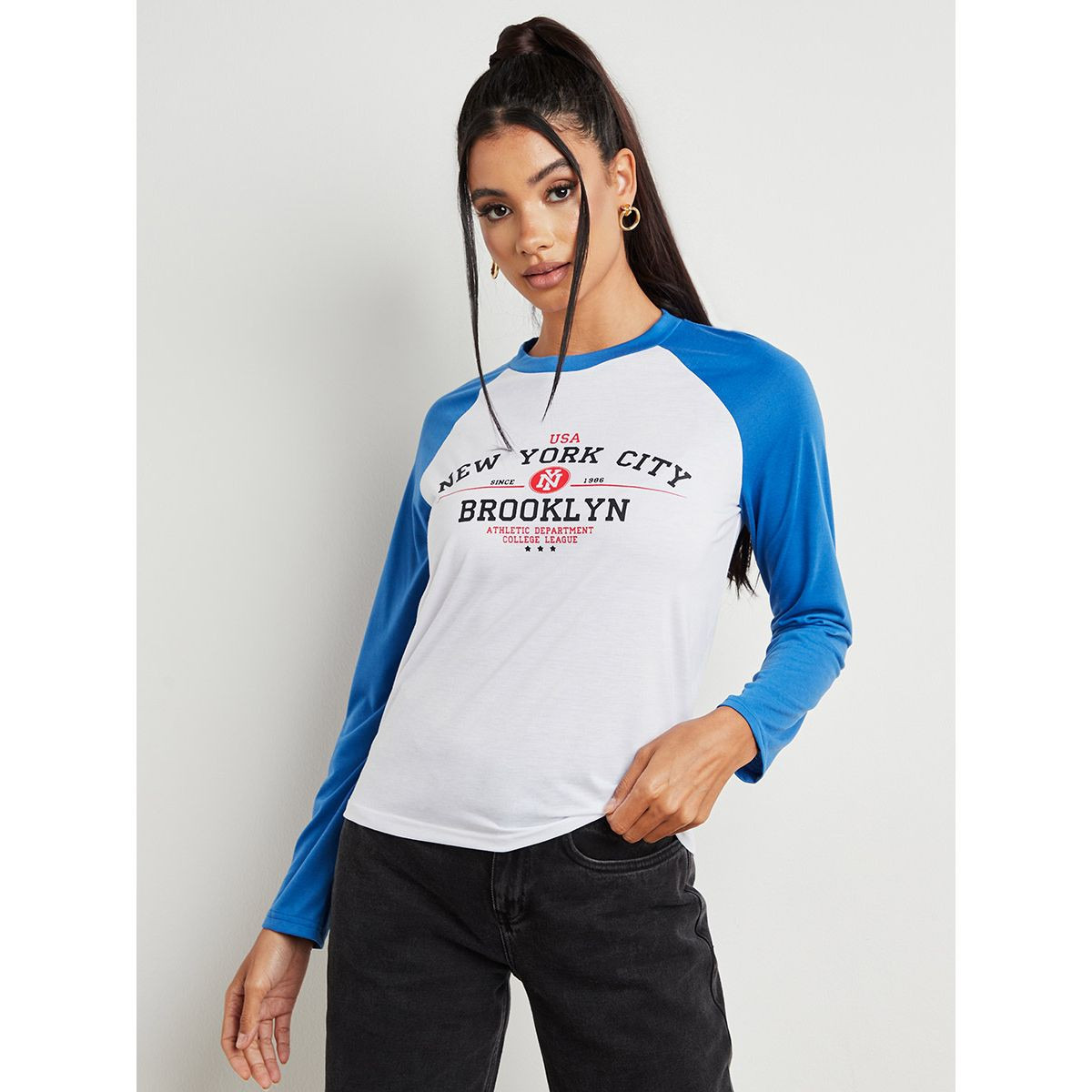 تيشيرت بطبعة كتابة من ستايلي-women-clothing-tshirts-image-3