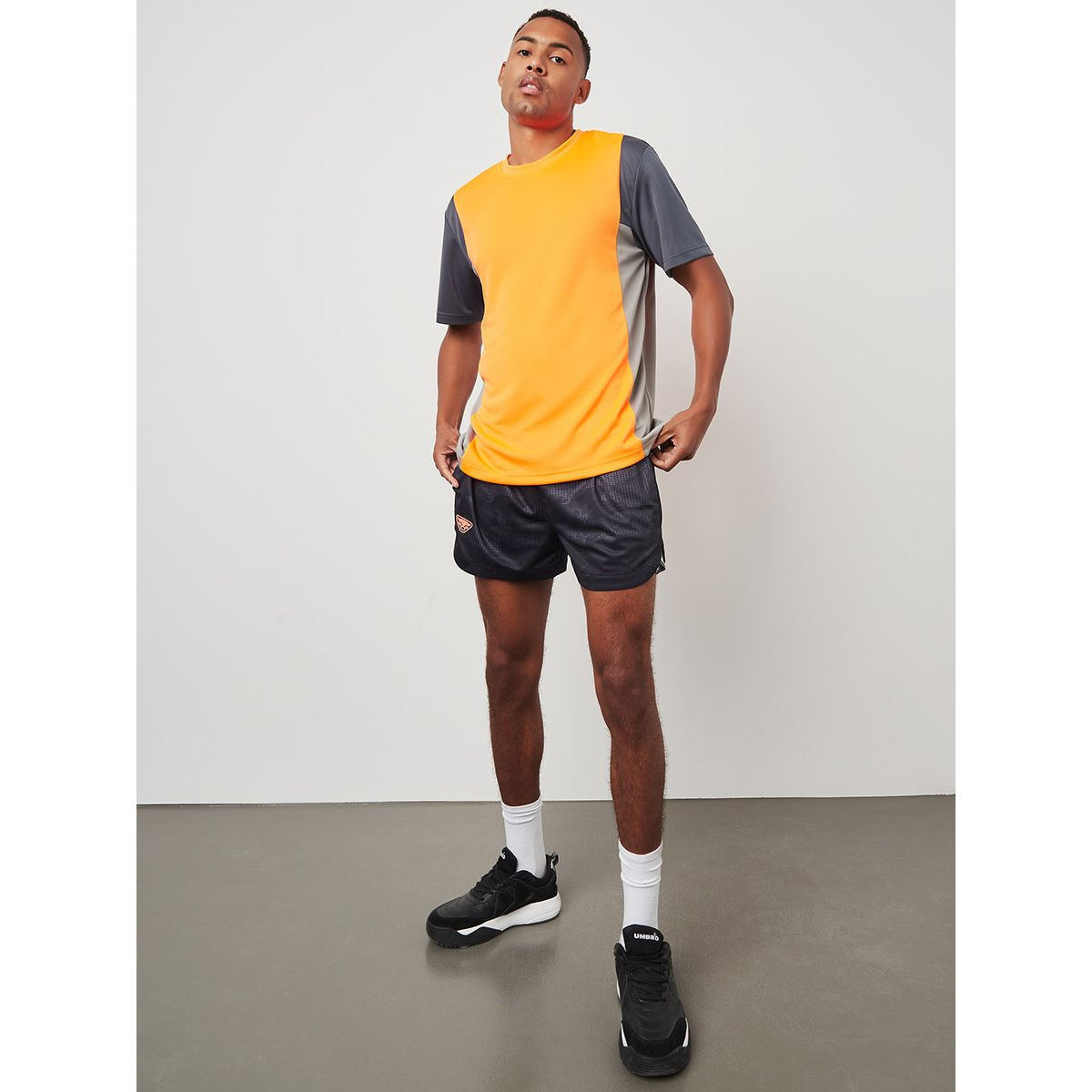 FreeRun Colorblock Short Sleeves Active T-shirt-men-clothing-sportswearandactivewear-tshirtsandpolos-image-2