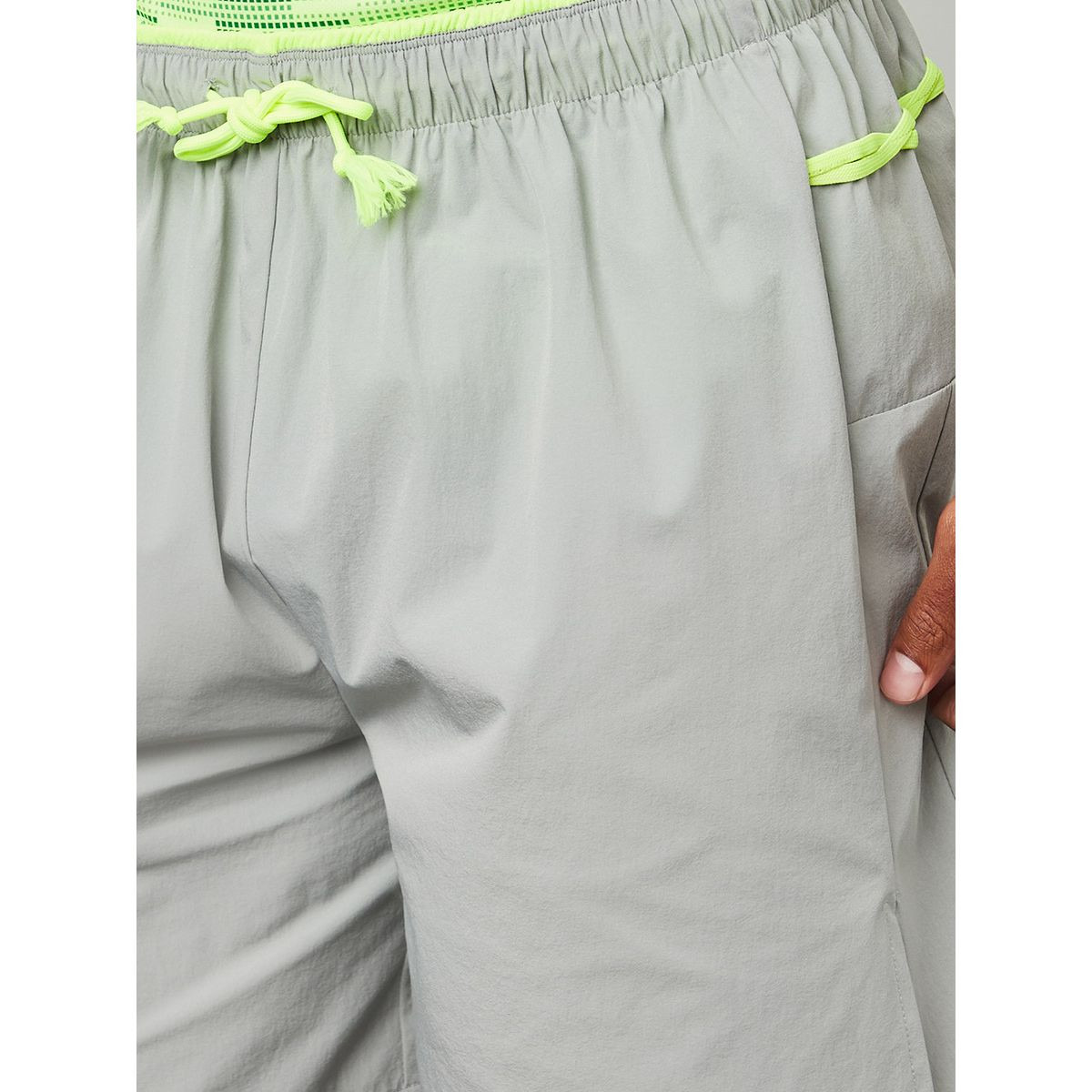 شورت رياضي بربطة خصر من ستايلي-men-clothing-sportswearandactivewear-bottoms-image-3