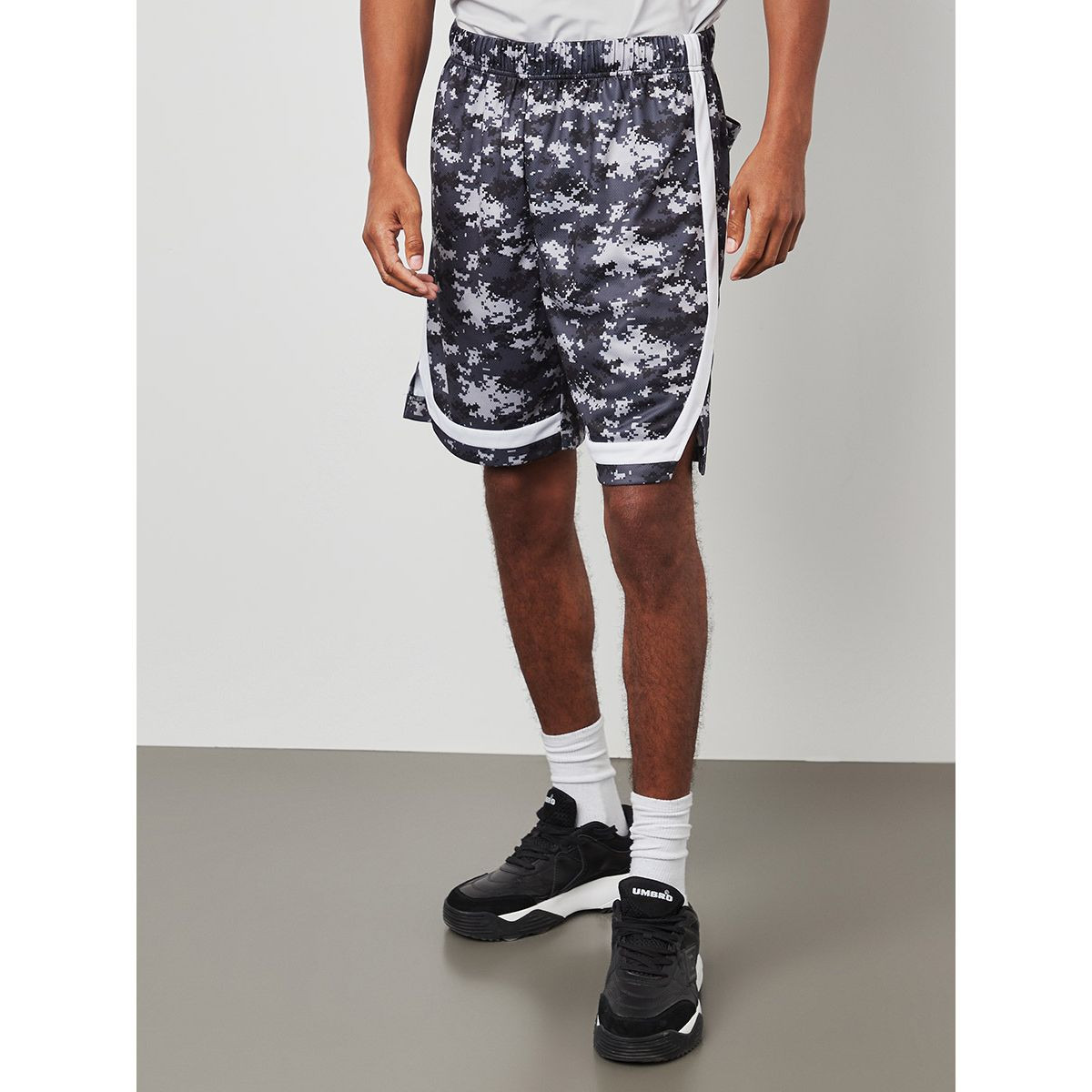 Styli Contrast Stripe Detail Camo Active Shorts-sports-men-clothing-bottoms-image-1