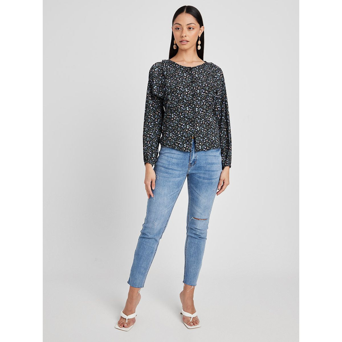بلوزة مطبوعة بتفاصيل واكمام طويلة-women-clothing-shirtsandblouses-blouses-image-2