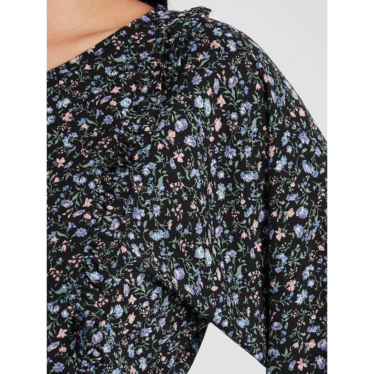 بلوزة مطبوعة بتفاصيل واكمام طويلة-women-clothing-shirtsandblouses-blouses-image-3