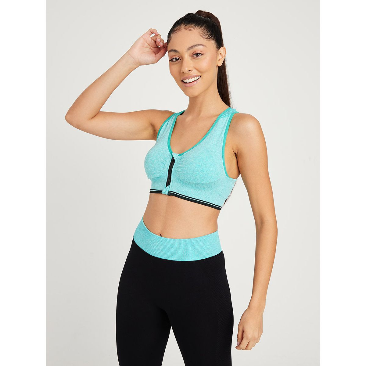 طقم رياضي ( صدرية + ليقنز ) من ستايلي-sports-women-clothing-trackpantsandtracksuits-image-2