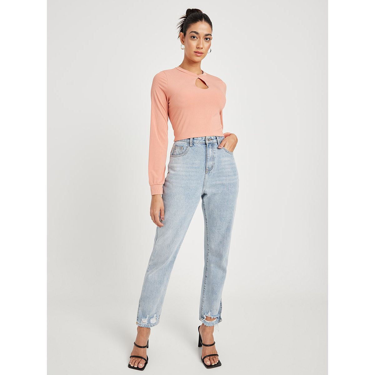 بلوزة بفتحة خلفية واكمام طويلة-women-clothing-shirtsandblouses-blouses-image-3