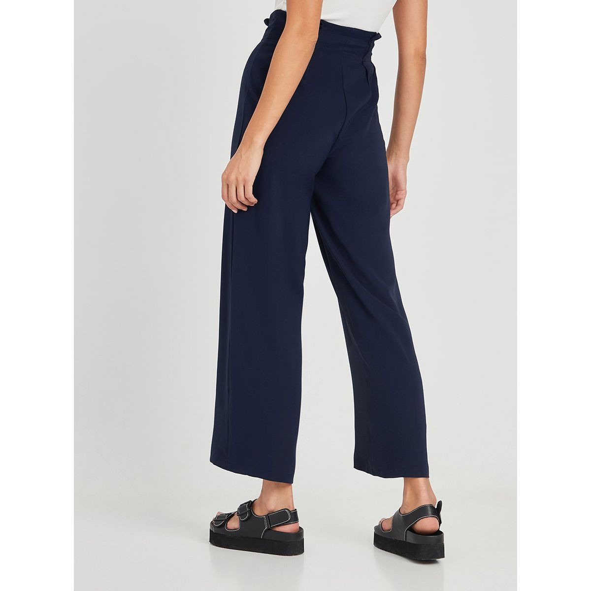 Styli Paperbag Waist Wide Leg Culotte with Belt Loops-women-clothing-bottoms-trousers-image-4