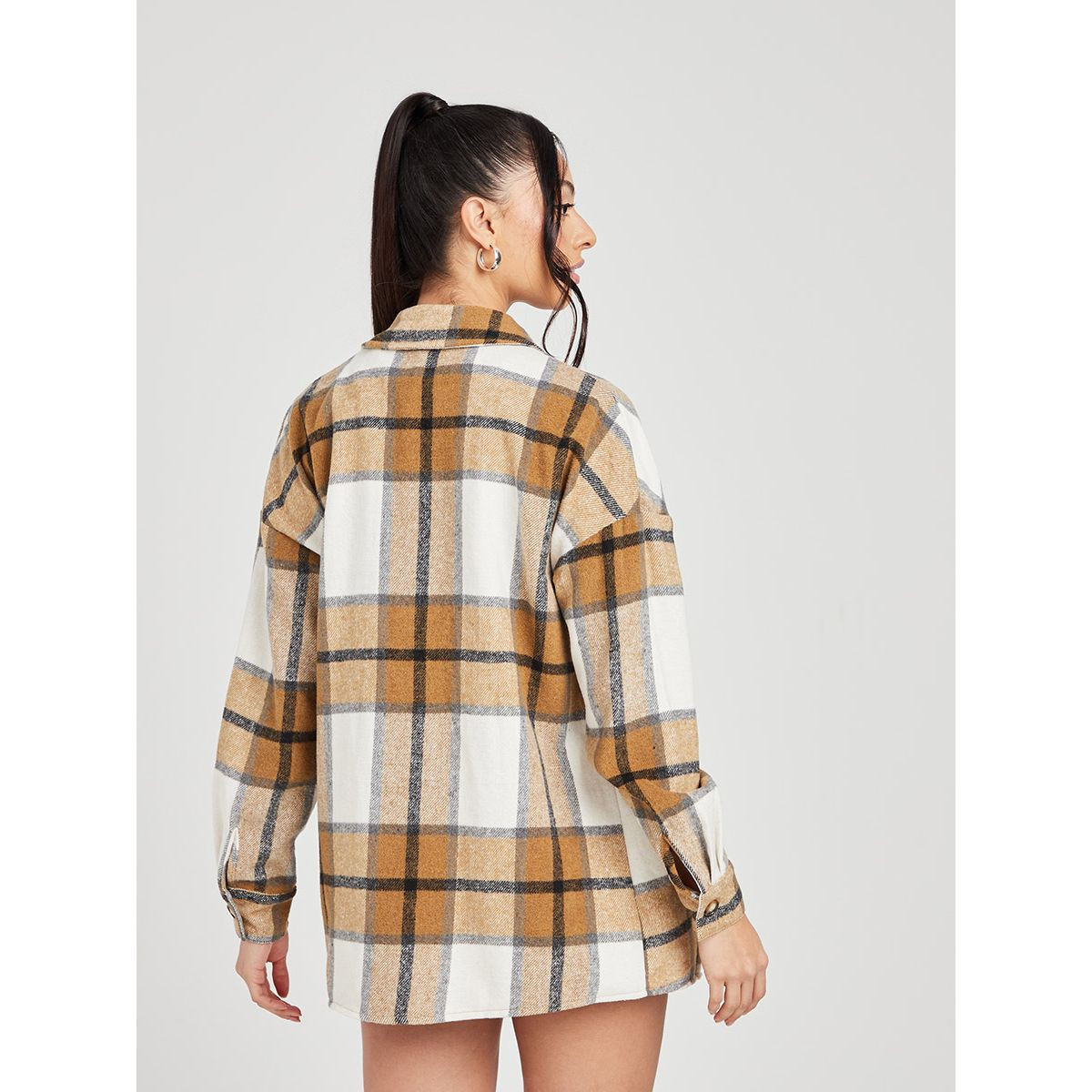 Styli Long Sleeves Checkered Longline Shacket with Patch Pocket-women-winterwear-coatsandjackets-jackets-image-4