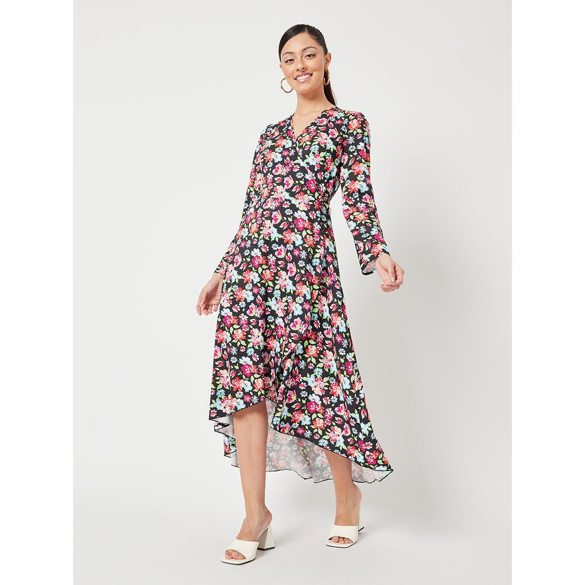 Styli Long Sleeves Floral Print Wrap Around Woven Midi Dress-women-clothing-dresses-image-1
