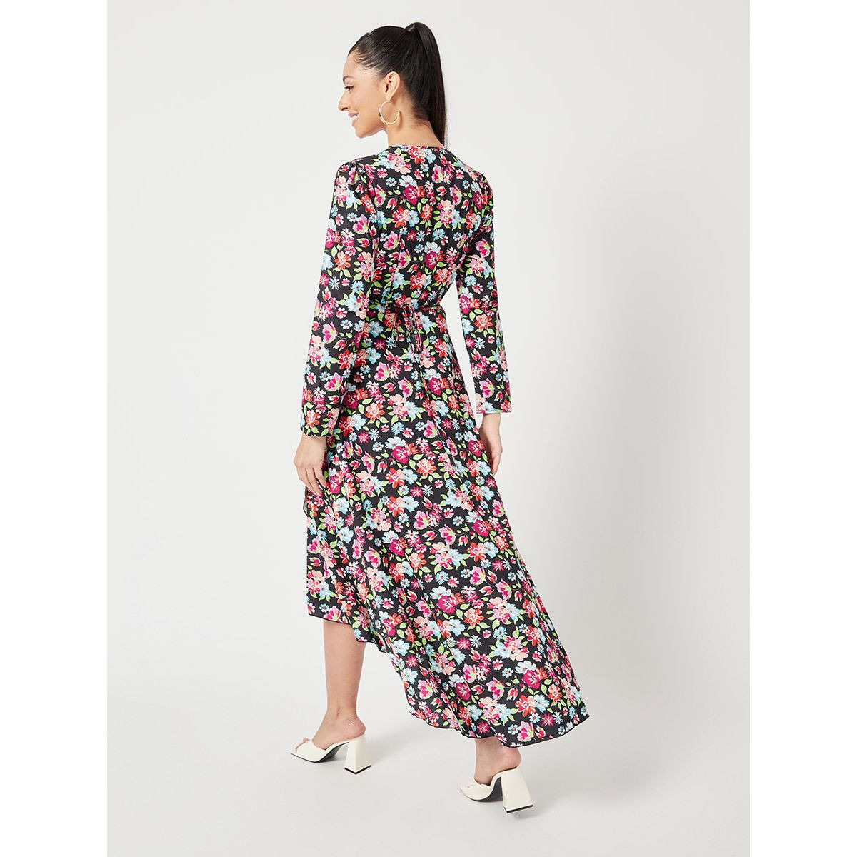 فستان ميدي بنمط لف-women-clothing-dresses-image-4