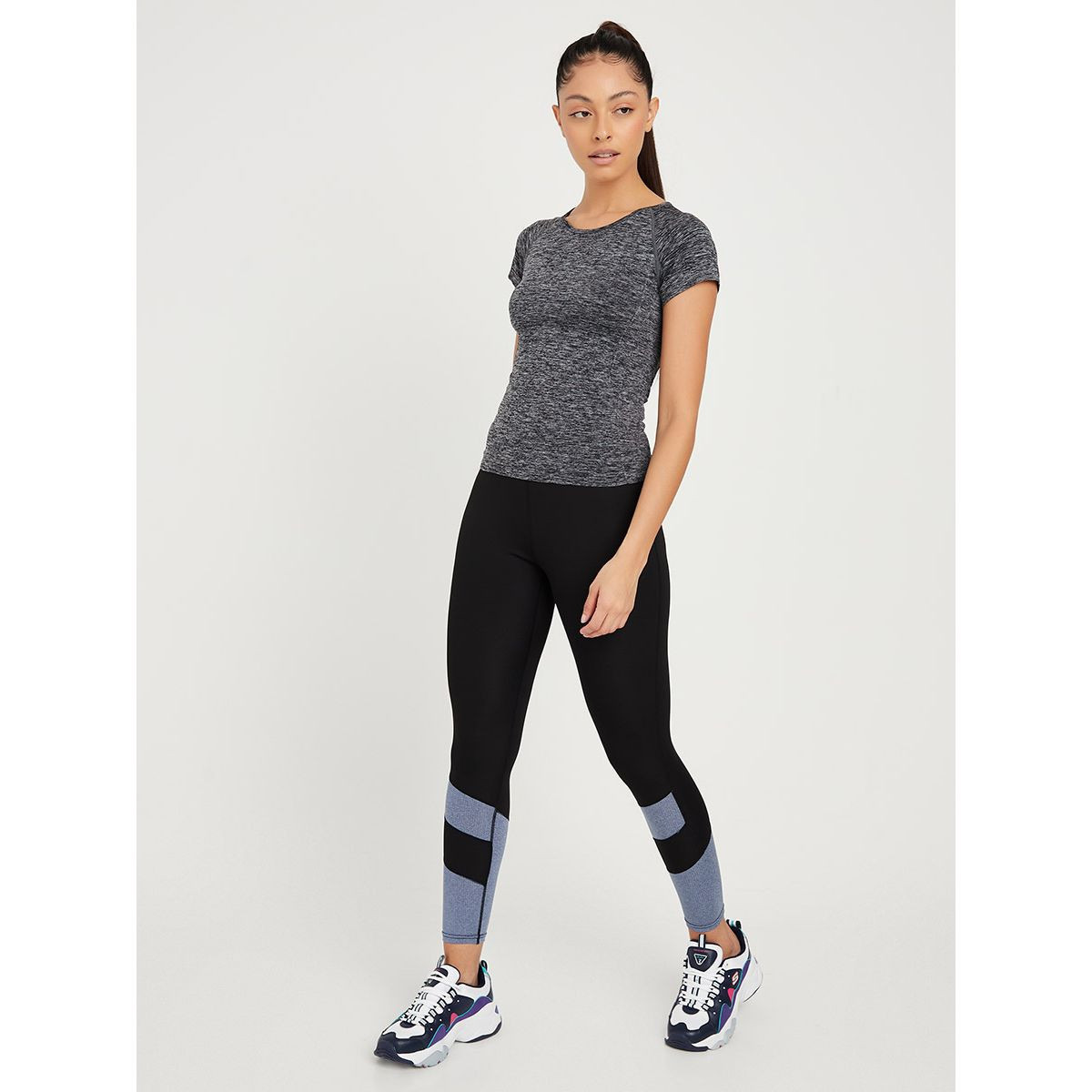 ليقنز رياضي بخصر مطاطي من ستايلي-women-clothing-sportswearandactivewear-bottoms-image-2