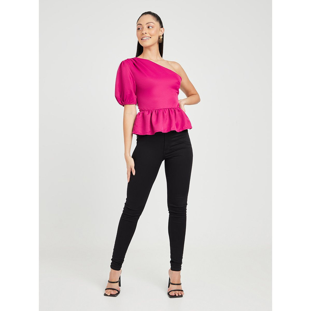 بلوزة بكتف واحد-women-clothing-shirtsandblouses-blouses-image-2
