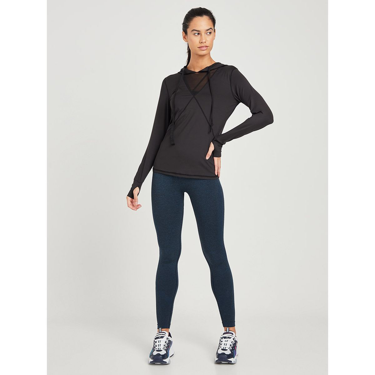 Styli Triangle Mesh Insert Hooded Active Top-women-clothing-sportswearandactivewear-tshirtsandvests-image-2