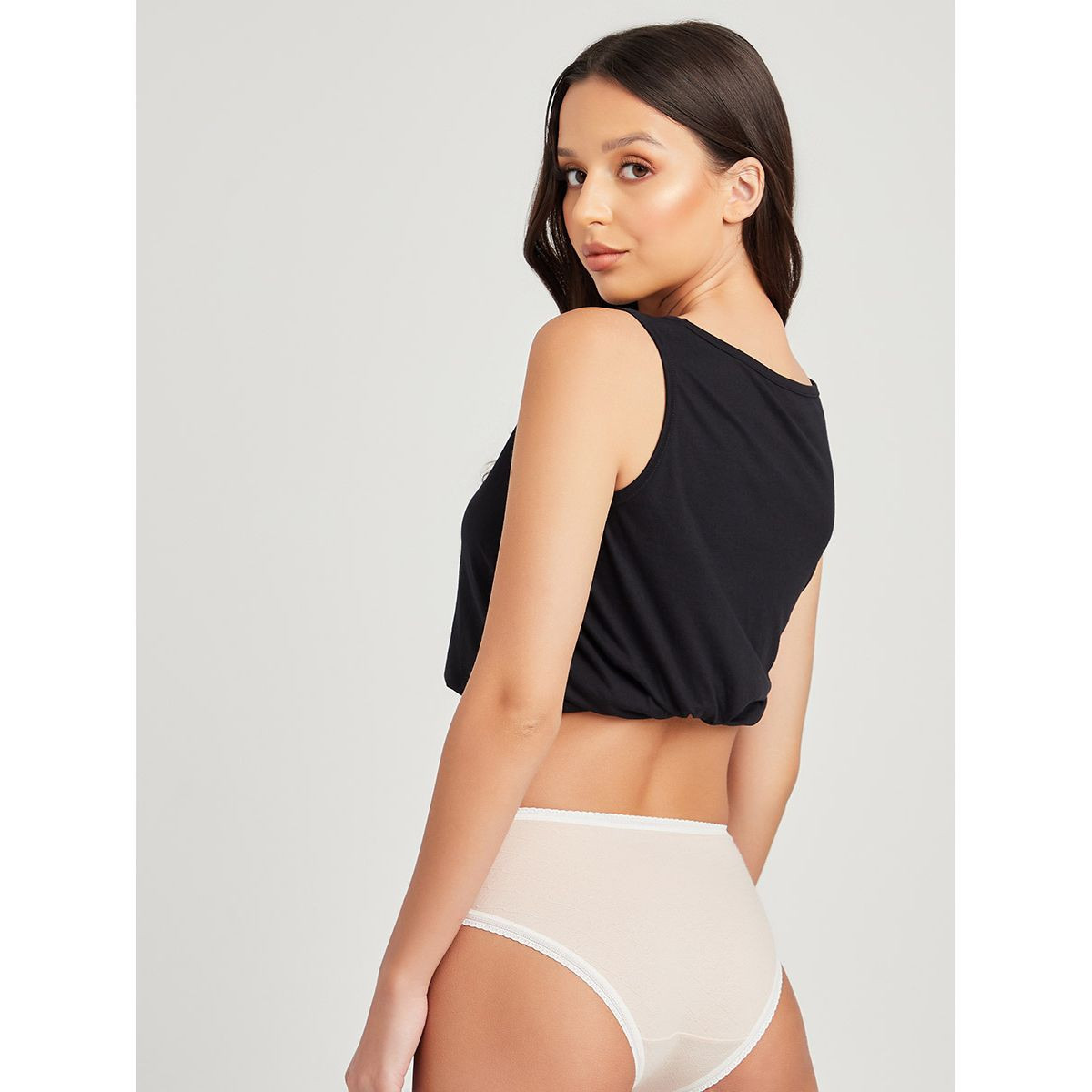 مجموعة من 3 سراويل بتفاصيل دانتيل من ستايلي-women-clothing-lingerie-panties-image-4