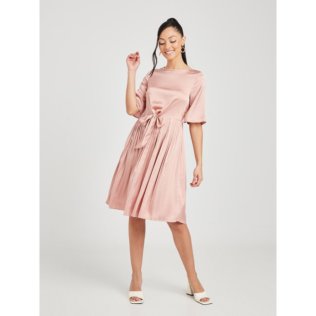 Styli Short Sleeves Self Tie Waist Pleated Knee Length Dress-women-clothing-dresses-image-1