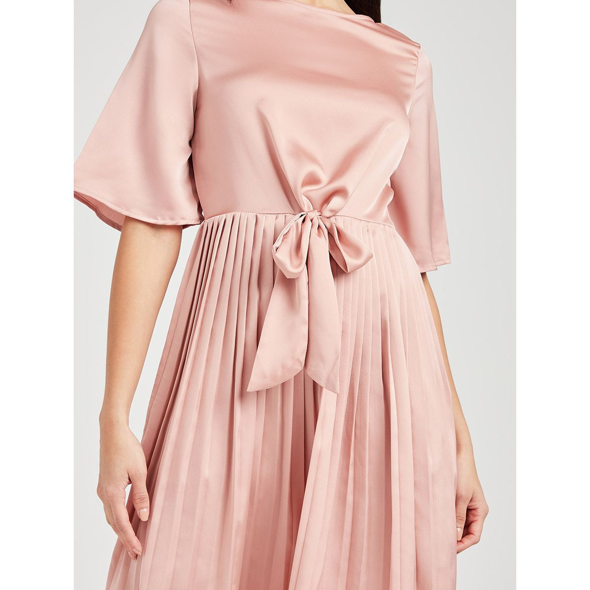 Styli Short Sleeves Self Tie Waist Pleated Knee Length Dress-women-clothing-dresses-image-3