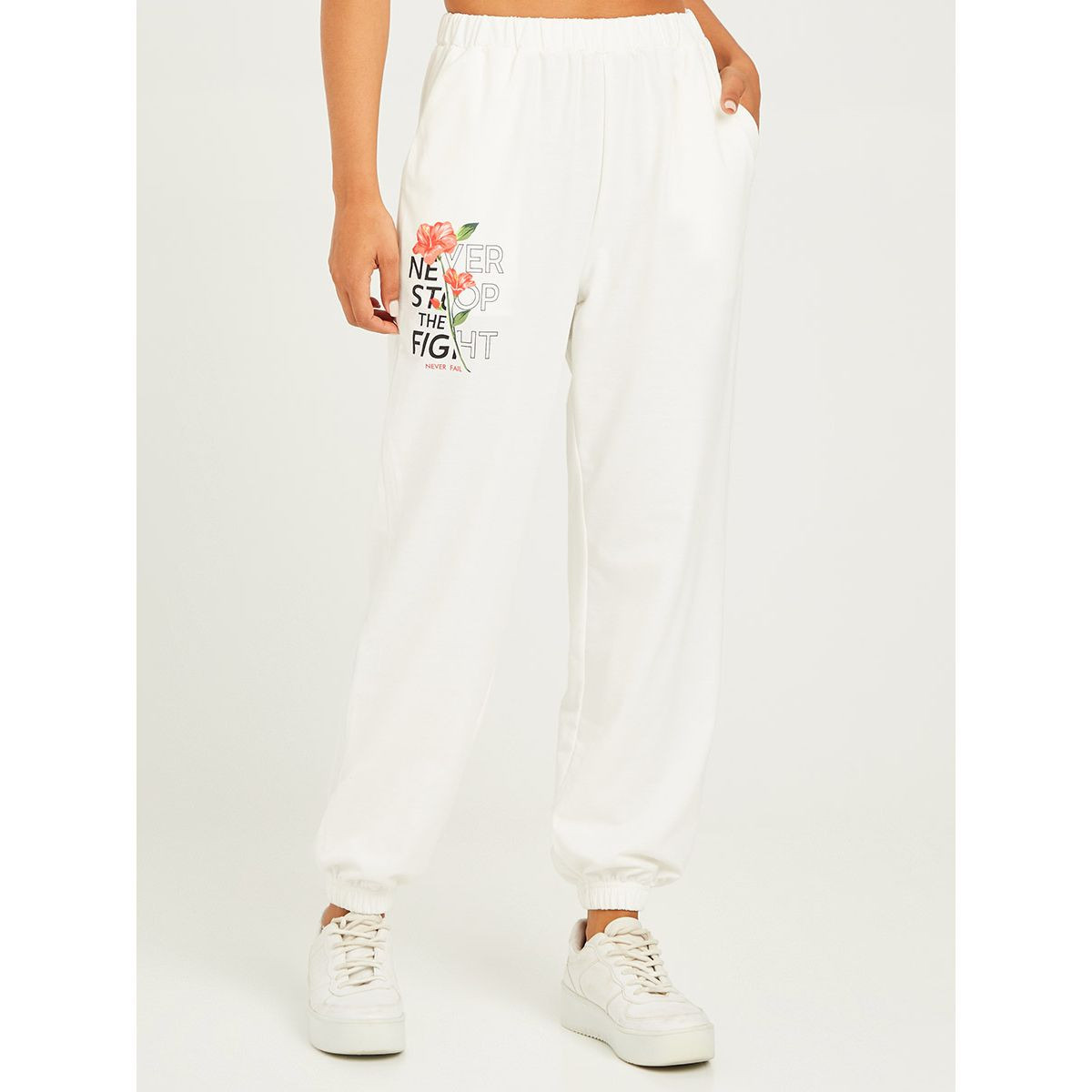 جوغر مطبع بزهور من ستايلي-women-clothing-bottoms-joggers-image-1