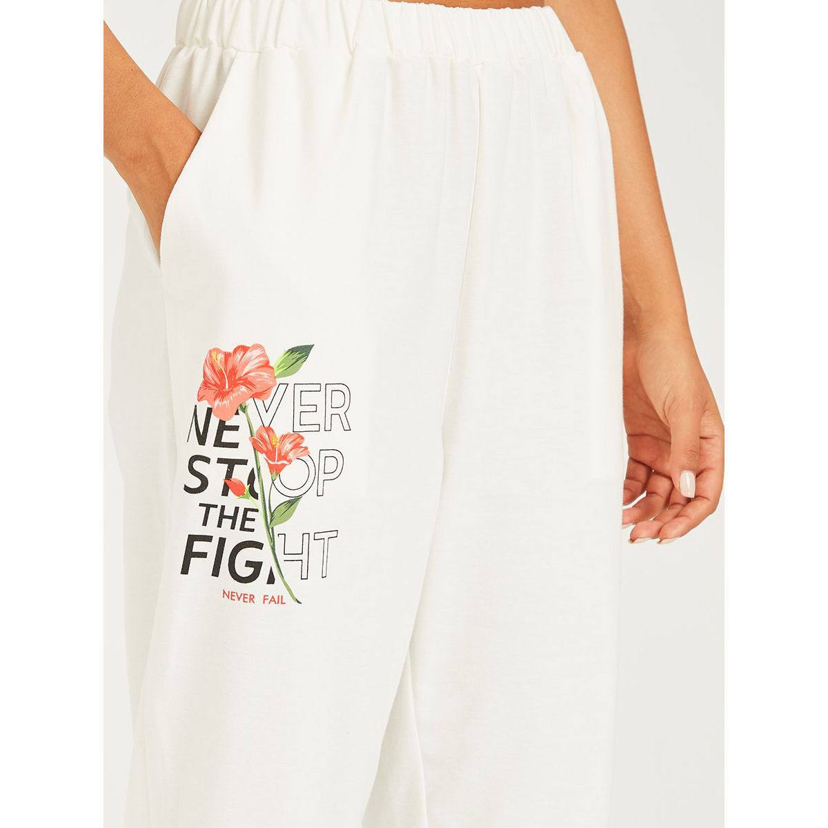 جوغر مطبع بزهور من ستايلي-women-clothing-bottoms-joggers-image-3