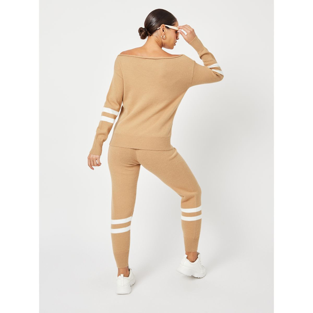 Styli Chunky Knit Stripe Detail Off Shoulder Long Sleeves Top and Cuff Jogger Lounge Set-women-clothing-coordsets-image-4